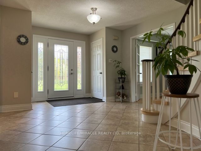 8 Elite Rd, Caledon, L7K 0K9 | Image 3