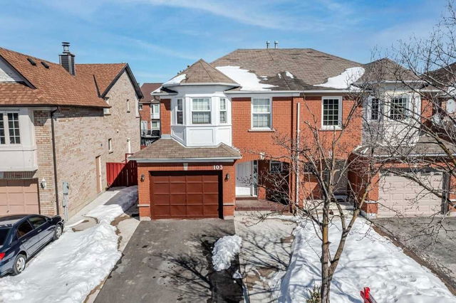 103 Bighorn Crescent
