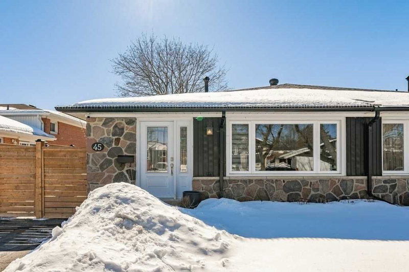 45 Grange Dr, Brampton, L6X 2H1 | Image 2