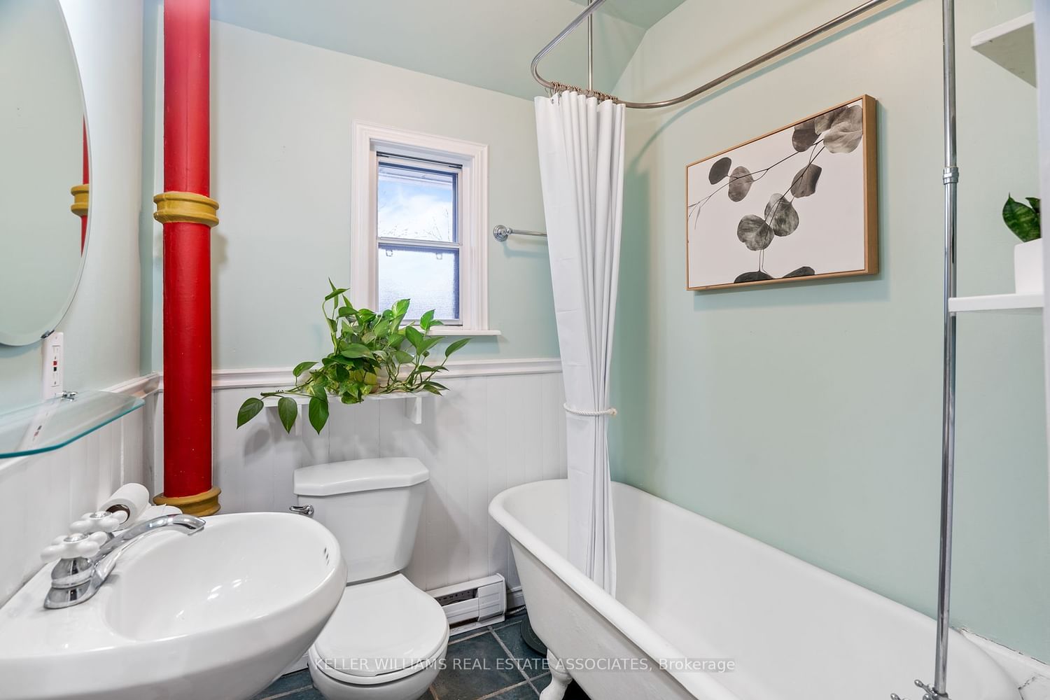 Listing Image 22