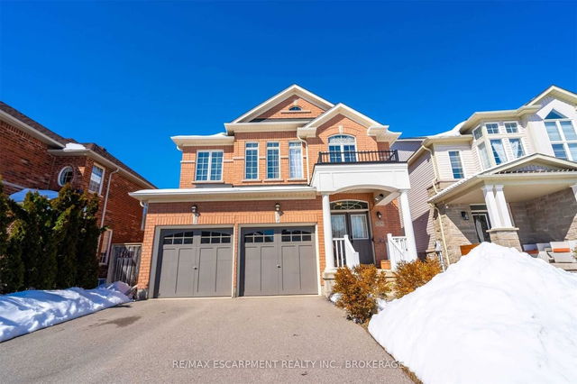 3276 Sealey Crescent