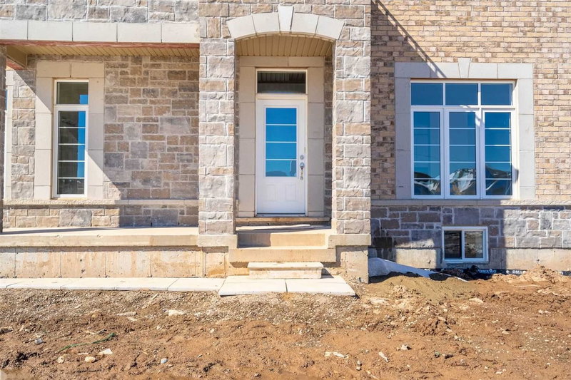 3131 Goodyear Rd, Burlington, L7M 0Z9 | Image 2