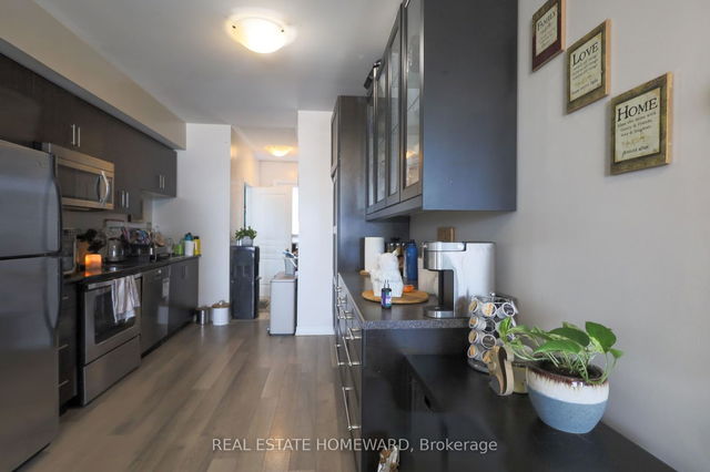 4 - 104 Caledonia Park Road