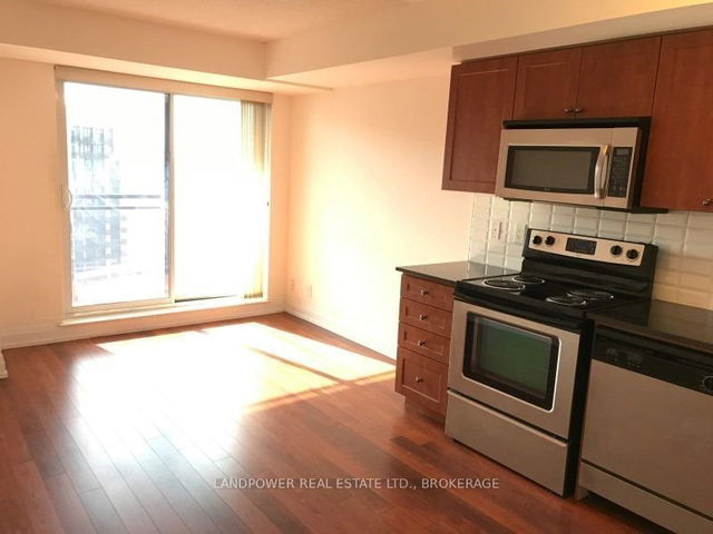 1514 - 1 De Boers Drive
