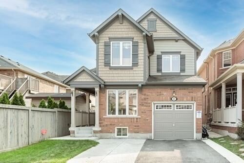 Upper - 4 Berberis Crescent