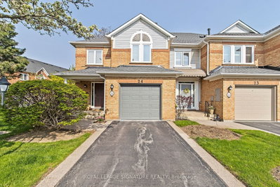 Townhouse sold at 24-2103 Berwick Drive, Burlington, Ontario, L7M 4B7 - Rose - MLS: W5975660