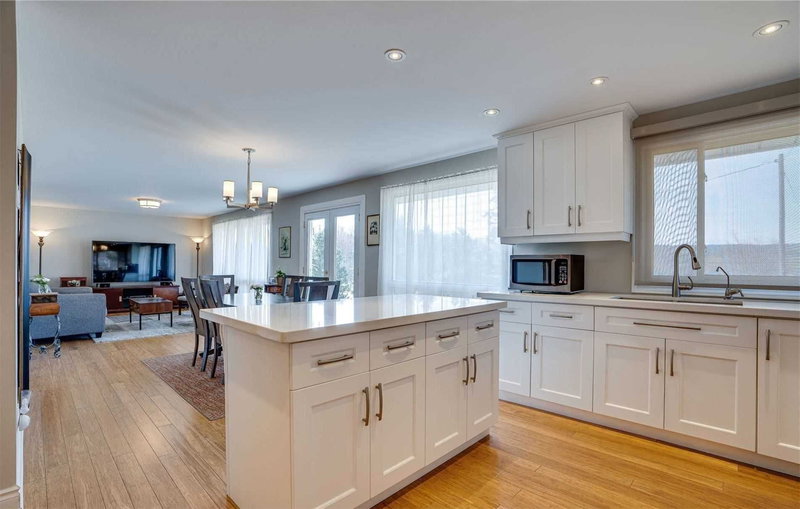 16045 Hurontario St, Caledon, L7C 2E5 | Image 3