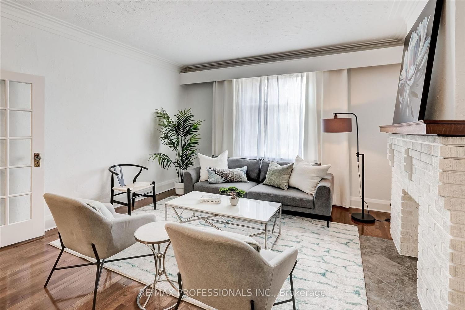 Listing Image 9