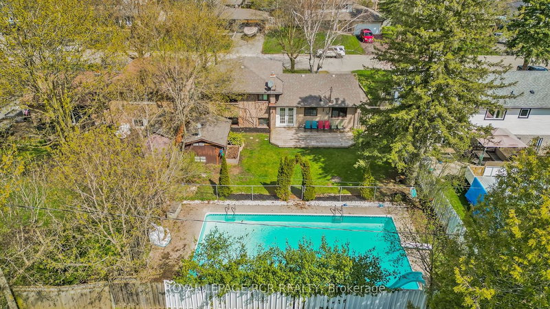 32 Westdale Ave, Orangeville, L9W 1B7 | Image 2