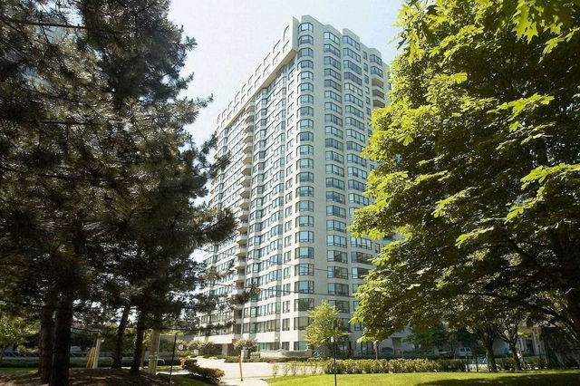 1602 - 1 Aberfoyle Crescent