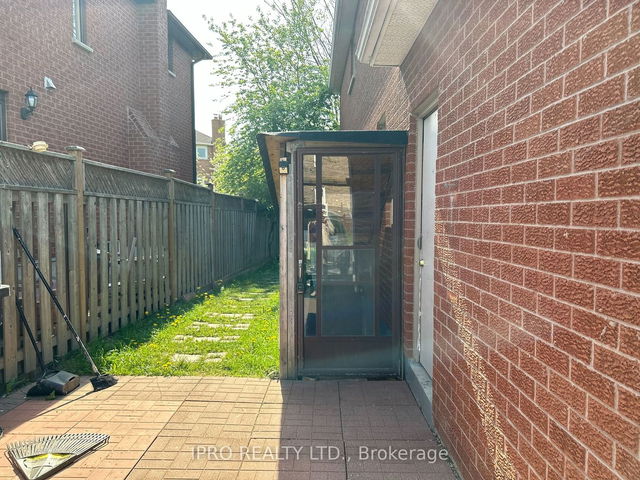 Bsmt - 1474 Edenrose Road