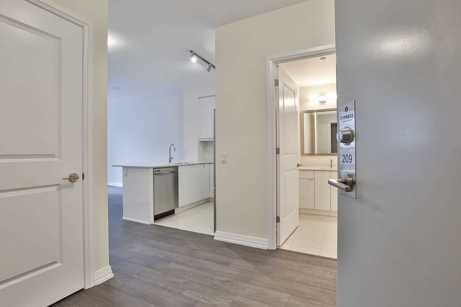 Condo sold at 209-50 Thomas Riley Road, Toronto, Islington-City Centre West, M9B 0C5 - MLS: W5986237