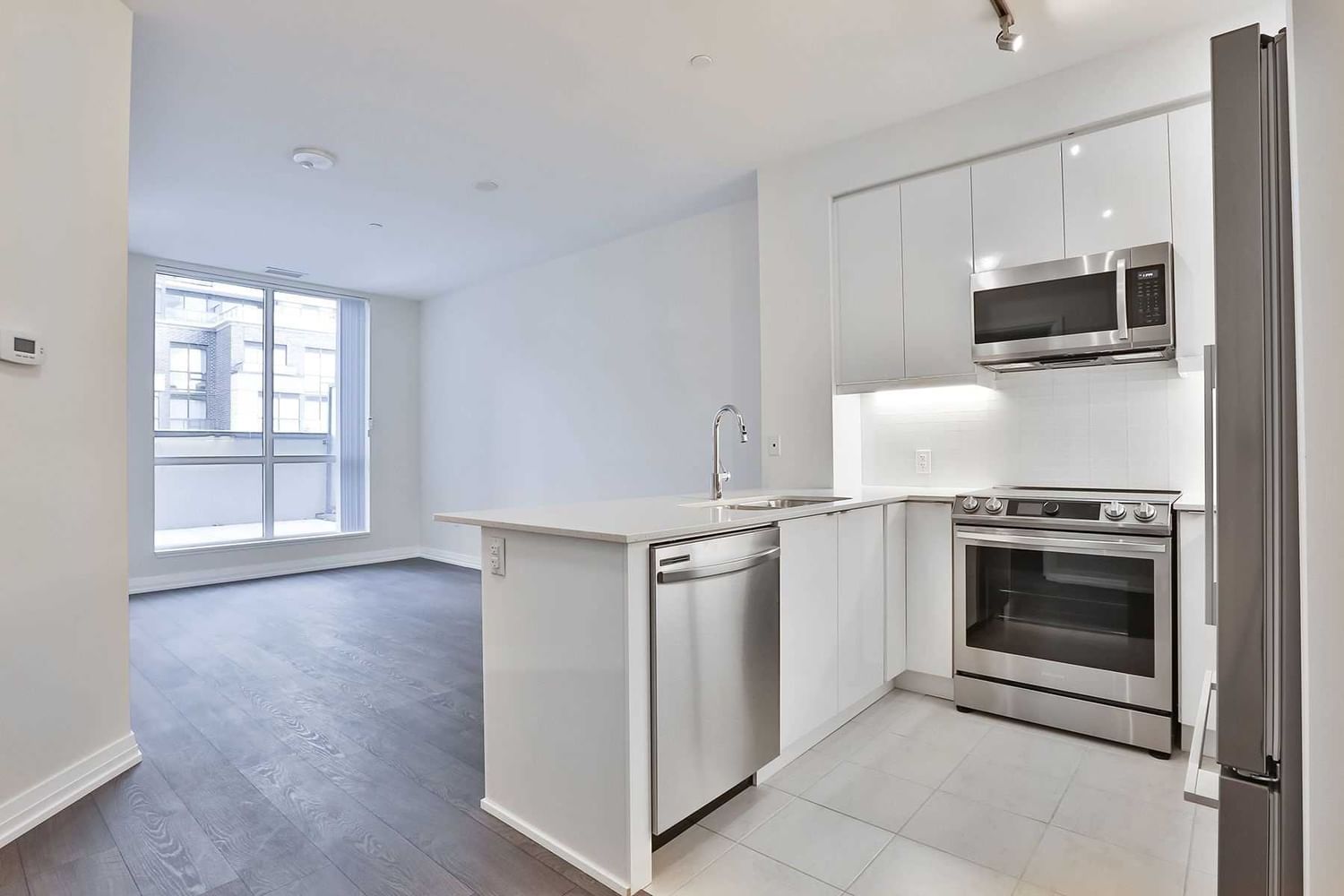 Condo sold at 209-50 Thomas Riley Road, Toronto, Islington-City Centre West, M9B 0C5 - MLS: W5986237
