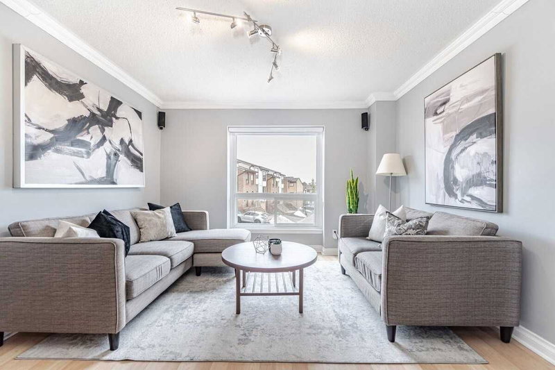 51 Mcmullen Cres, Brampton, L6S 3M2 | Image 3