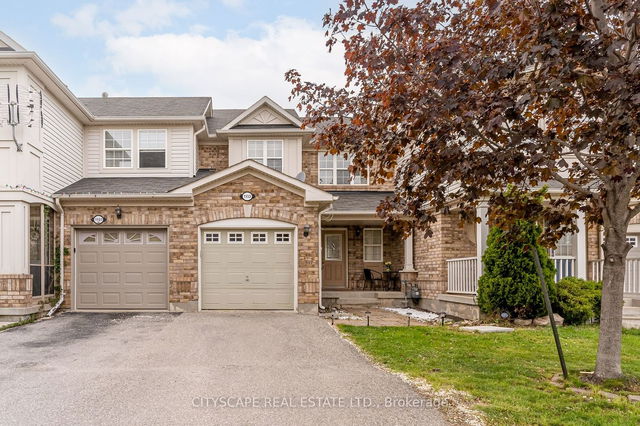 1153 Riddell Crescent