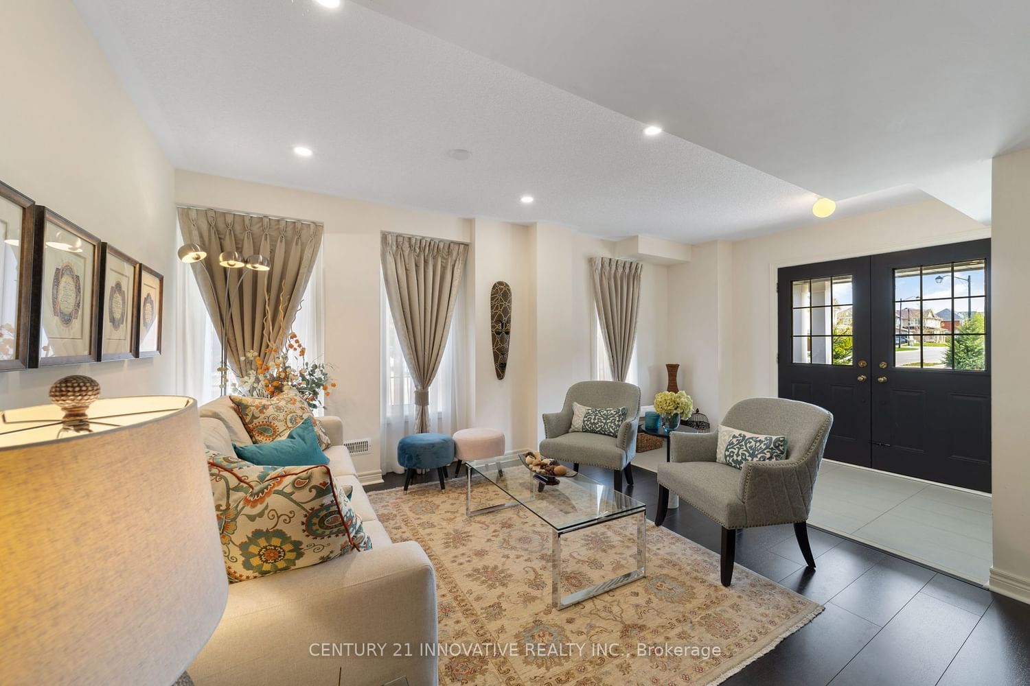 Listing Image 9