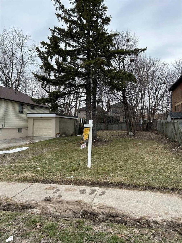 796 Glencairn Avenue