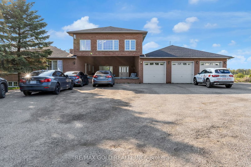 7048 King St, Caledon, L7C 0S3 | Image 2