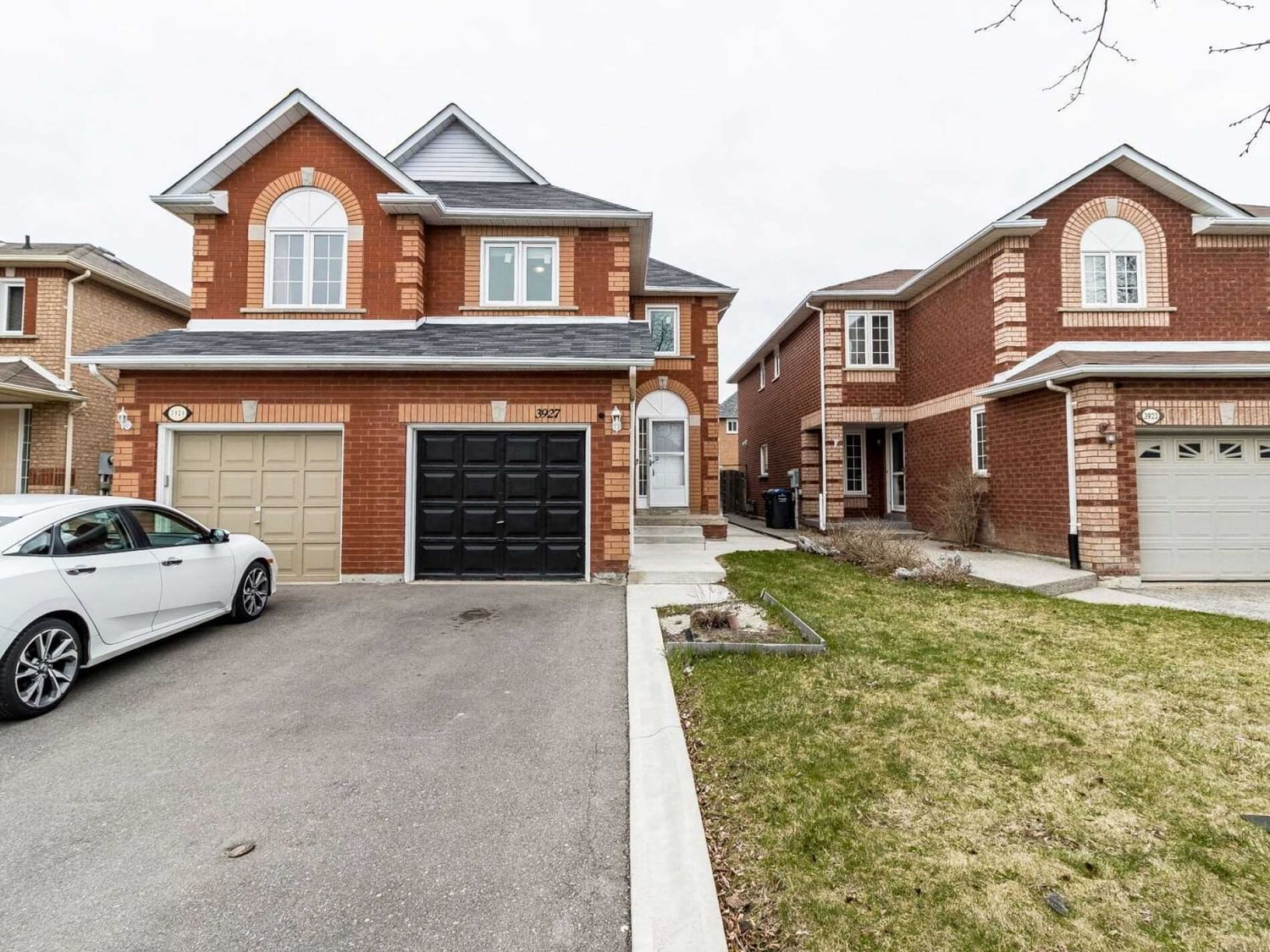 Semi-Detached House leased at 3927 Rippleton Lane, Mississauga, Lisgar, L5N 6Z8 - MLS: W5992963