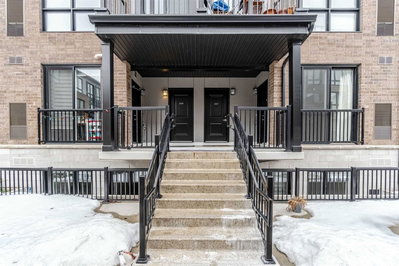 Townhouse sold at 208-1208 Main Street, Milton, Ontario, L9T 9K7 - Dempsey - MLS: W5993193