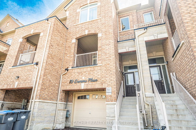 19 Gemma Pl S, Brampton, L6Z 1X9 | Image 2