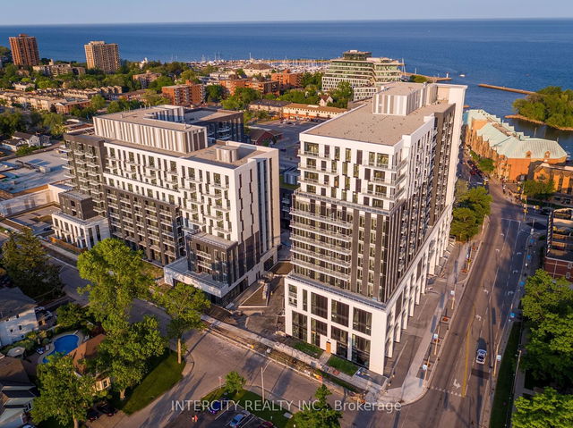 712 - 133 Bronte Road