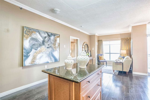 908 - 810 Scollard Court