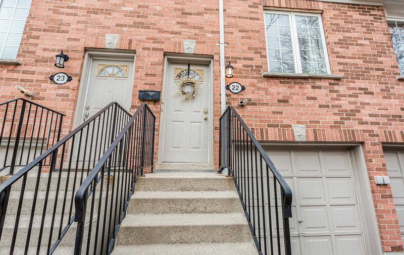 22 - 1525 South Parade Crt, Mississauga, L5M 6E9 | Image 3