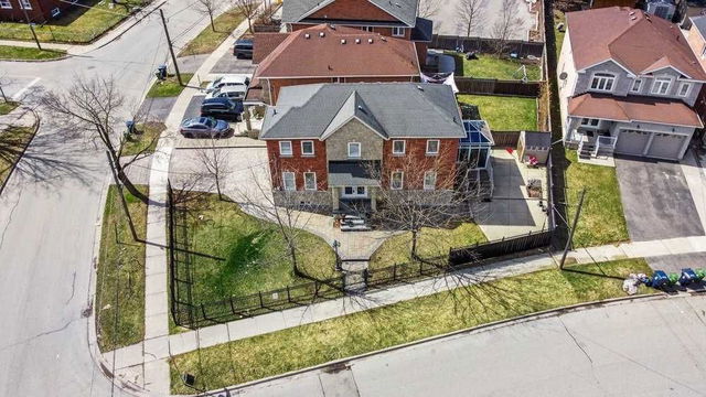 19 Wardlaw Crescent