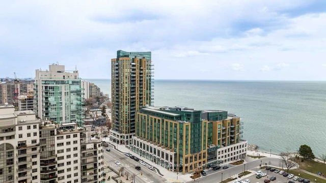 1303 - 2060 Lakeshore Road