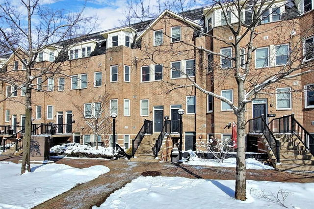 Th-8 - 760 Lawrence Avenue