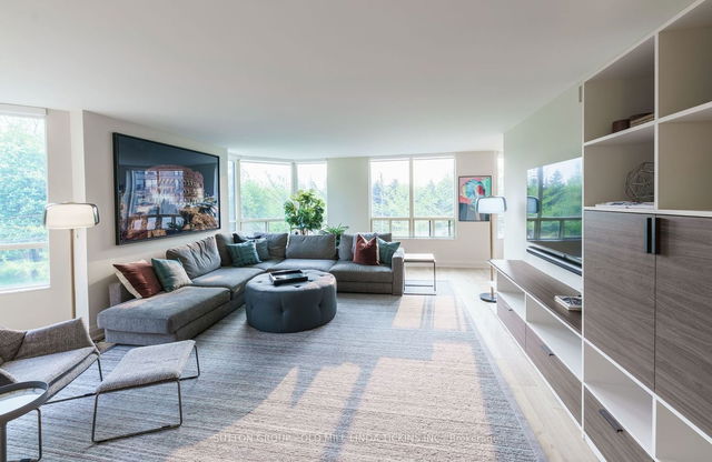 311 - 1 Aberfoyle Crescent