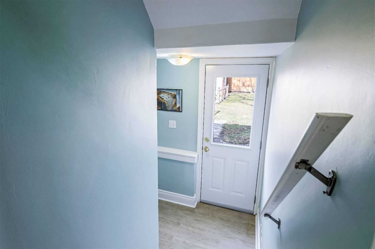 Listing Image 18