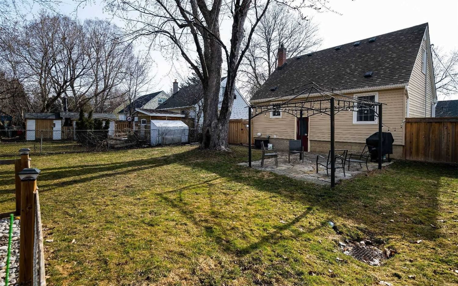 Listing Image 27