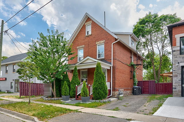 3 West Street
