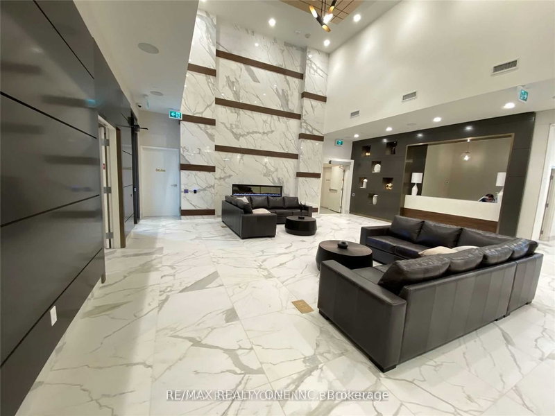 618 - 1050 Main St E, Milton, L9T 6H7 | Image 2