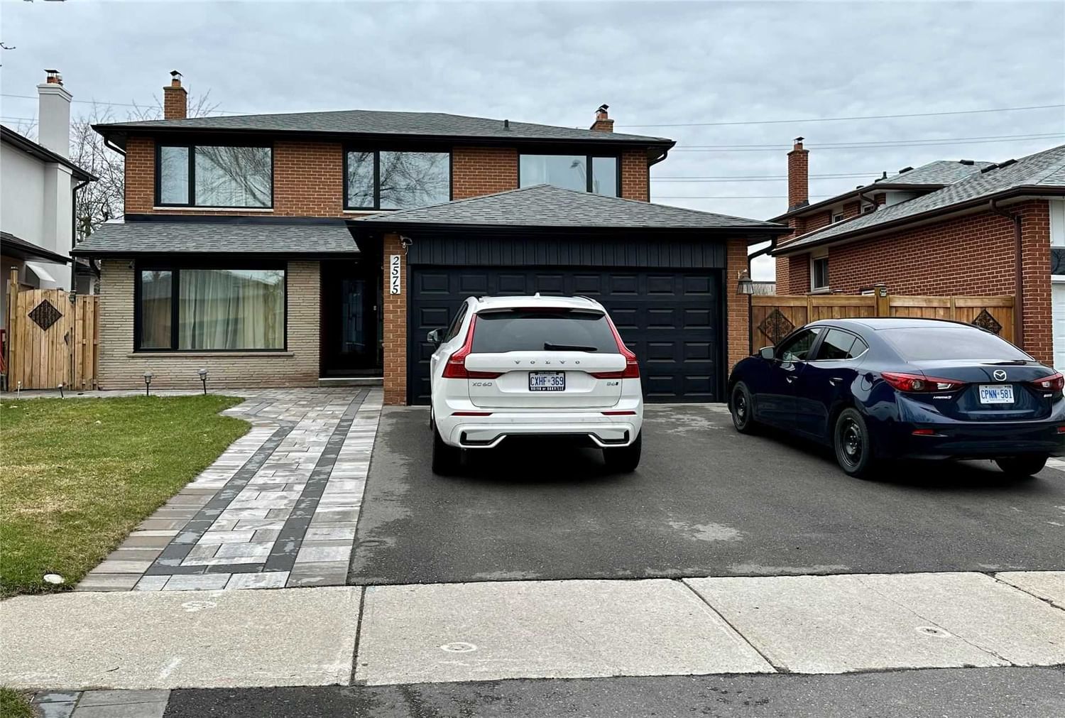 Detached House leased at 2575 Birch Crescent, Mississauga, Clarkson, L5J 4G9 - MLS: W6007867