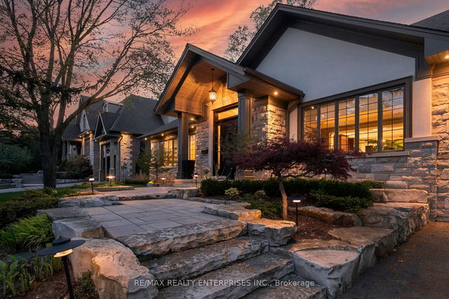1283 Woodeden Drive