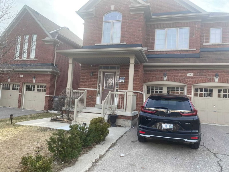 Bsmt - 24 Baby Pointe Tr, Brampton, L7A 0W3 | Image 2