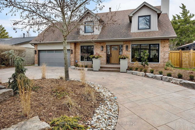 2052 Mississauga Road
