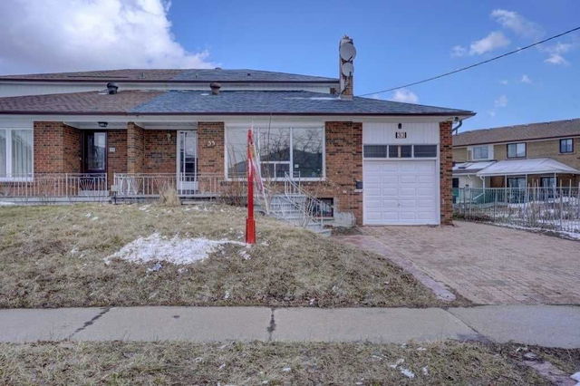 33 Peterson Drive