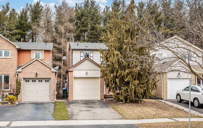 100 Rawling Cres, Brampton, L6Z 1N8 | Image 2
