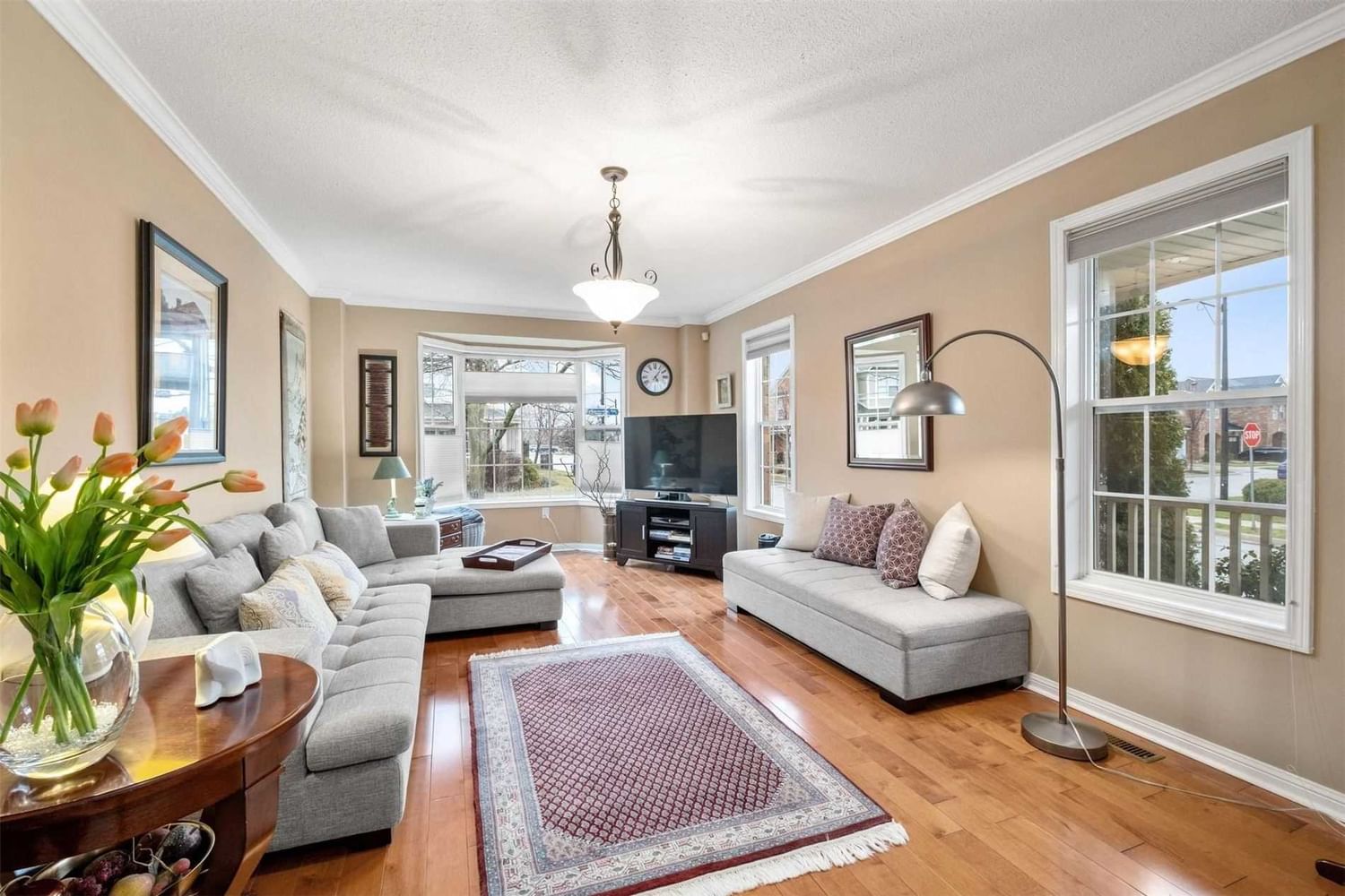 Listing Image 7