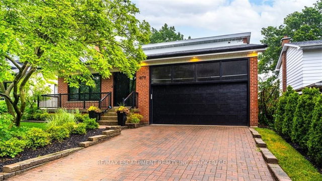 1879 Truscott Drive
