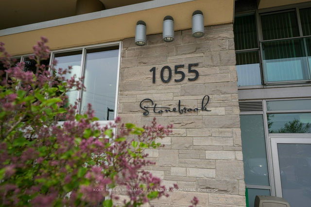 1101 - 1055 Southdown Road