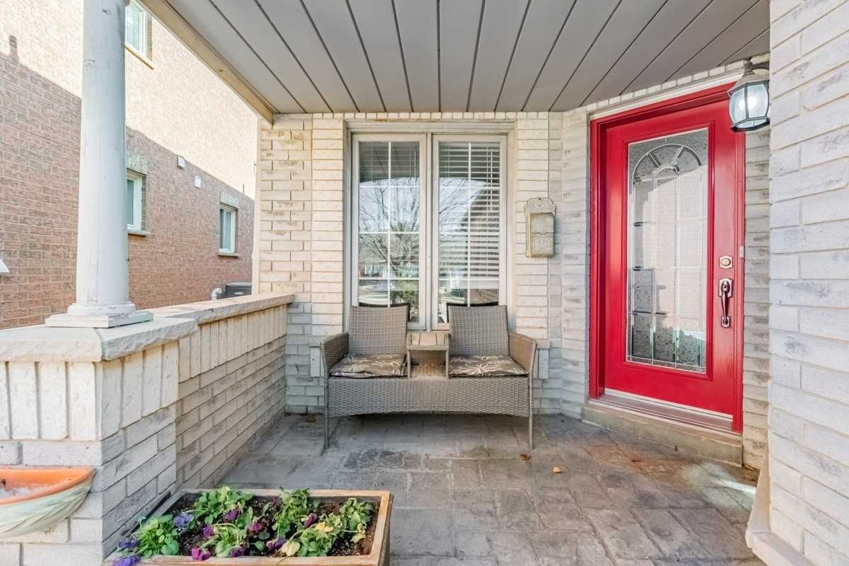 Listing Image 7
