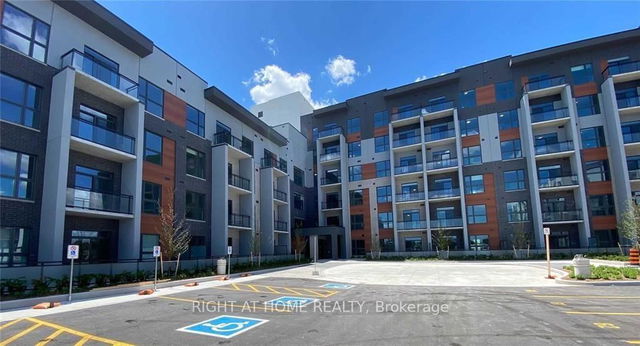 202 - 95 Dundas Street