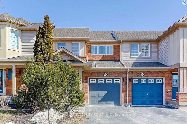 2221 Amberglen Court