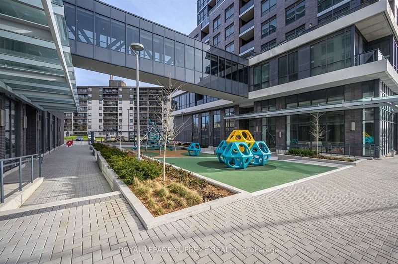 646 - 26 Gibbs Rd, Toronto, M9B 0E3 | Image 2