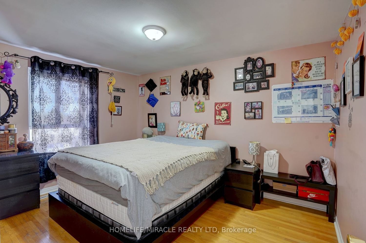 Listing Image 22
